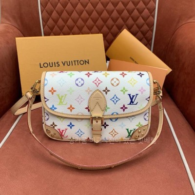 루*비통 M27866 LV x TM 다이앤 PM