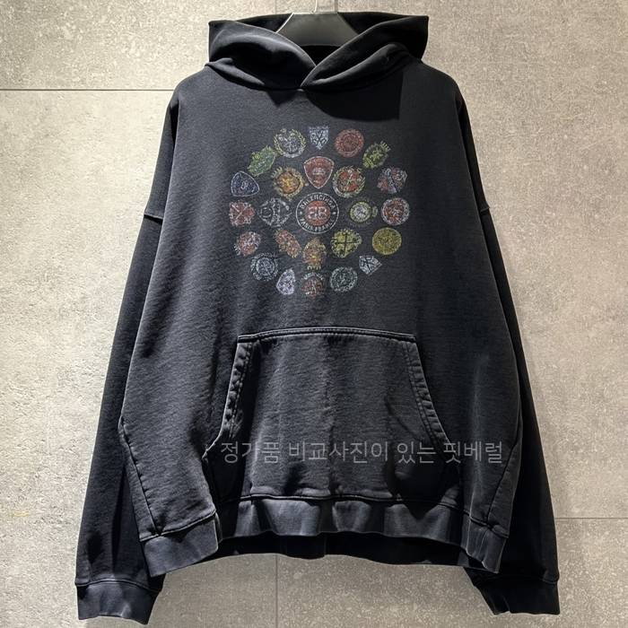 발*시아가 스파이럴 크레스트 후드티셔츠