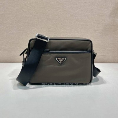 프*다 2VH048 리나일론 숄더백 남성용