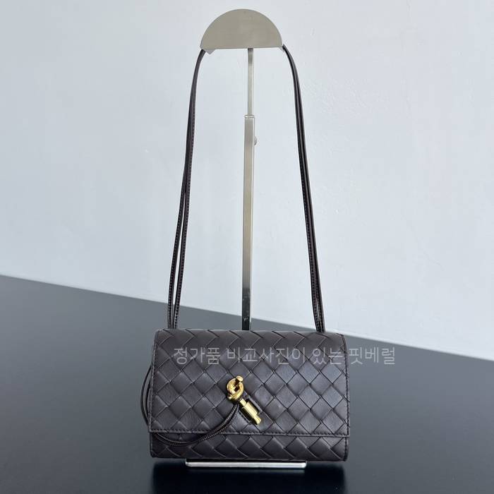 보*가베네타 836940 안디아모 파우치 크로스백