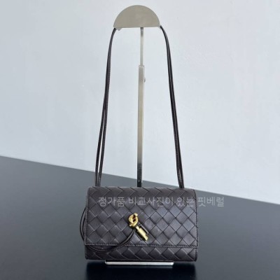 보*가베네타 836940 안디아모 파우치 크로스백