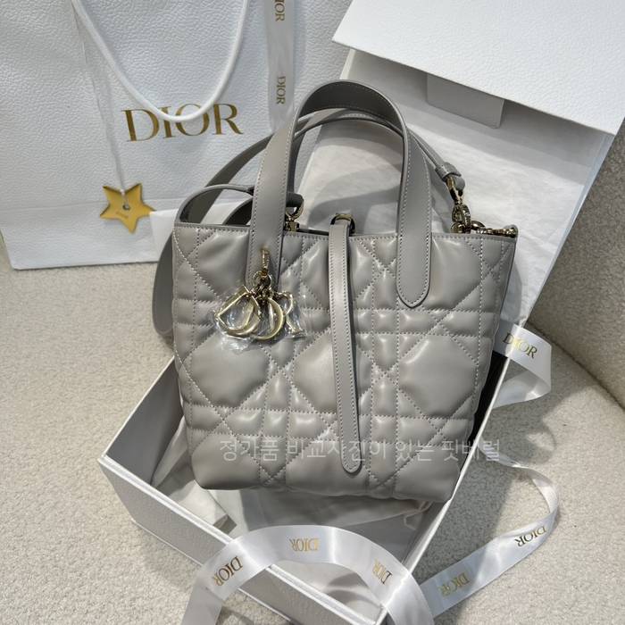 디* M2836 뚜주흐 버티컬 토트백 스몰