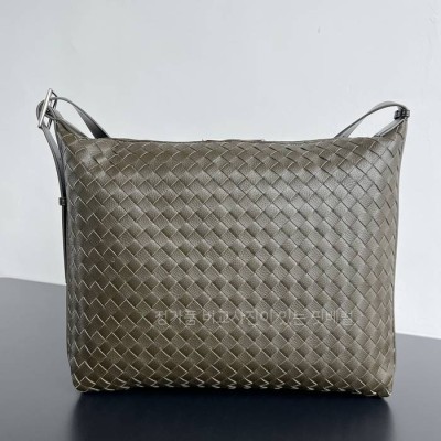 보*가베네타 806974 더블 지퍼 숄더백 남성용