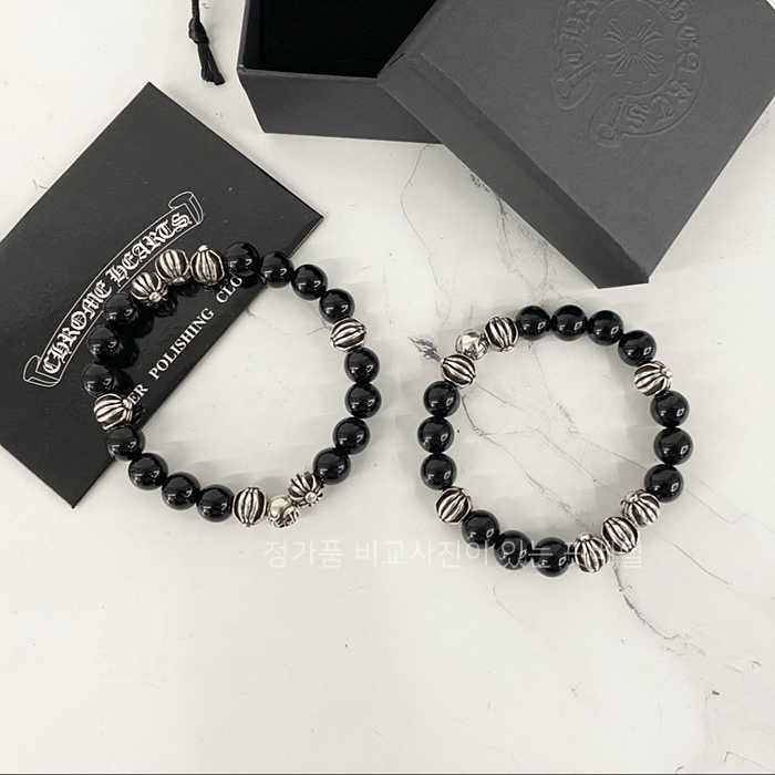 [국내배송] 크*하츠 크로스 오닉스 팔찌