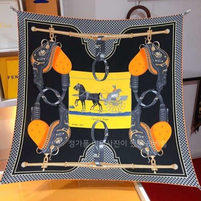 [국내배송] 에*메스 홀스 도트 캐릭 스카프