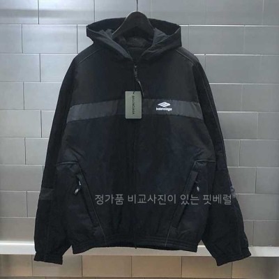 [국내배송] 발*시아가 3B 스포츠 아이콘 스키트랙 패딩자켓