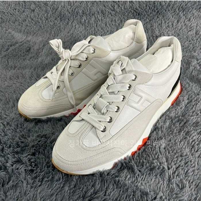 [국내배송] 에*메스 트레일 남성 스니커즈 화이트 오렌지