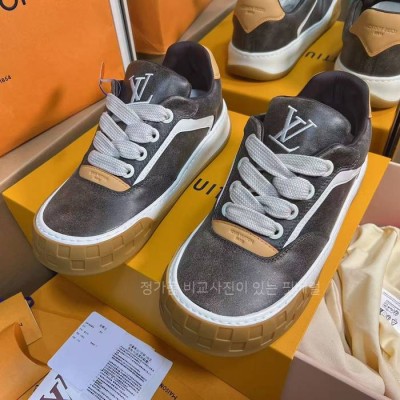 루*비통 LV 틸티드 스니커즈 남녀공용