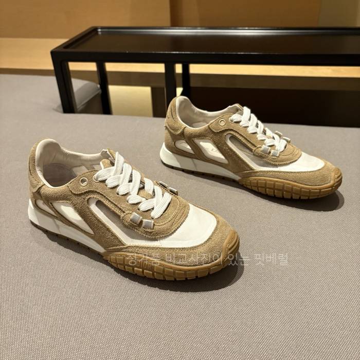 디* 테크 스니커즈 여성용