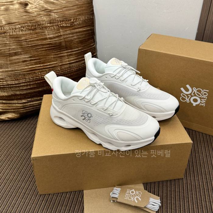 로*베x온*닝 콜라보 클라우드솔로 스니커즈 남녀공용