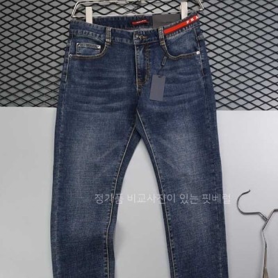 [국내배송] 프*다 로고 패치 워싱스판 데님진