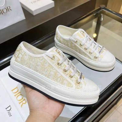 [국내배송] 디* Walk'n'Dior 플랫폼 스니커즈