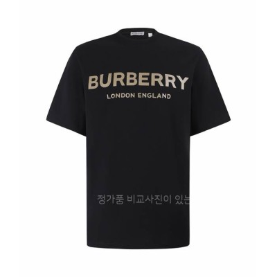 버*리 로고 프린트 반팔티셔츠