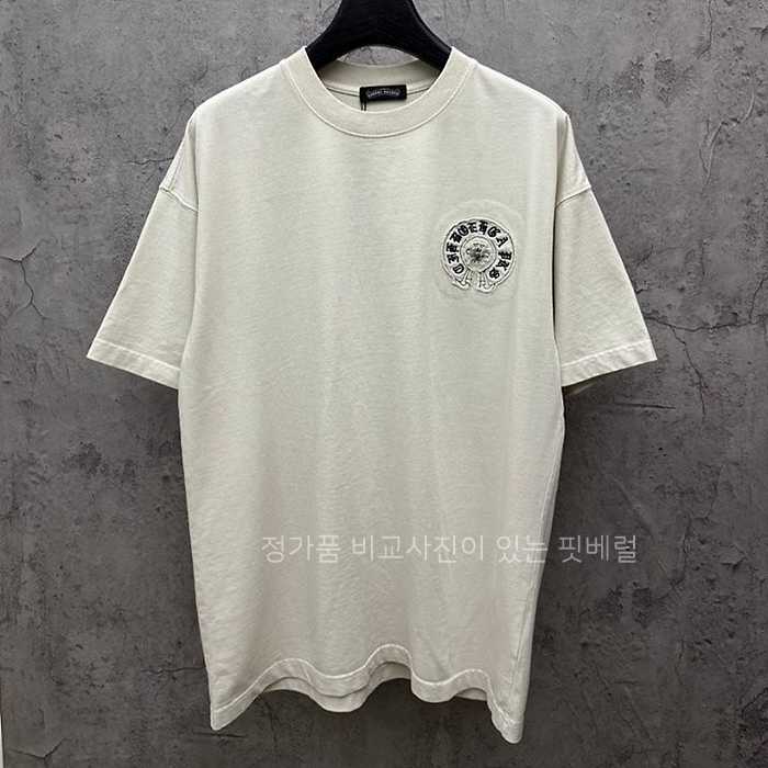 [국내배송] 크*하츠 반팔