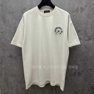 [국내배송] 크*하츠 반팔