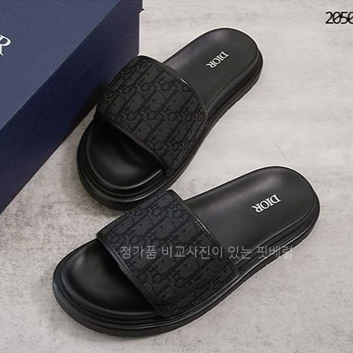 [국내배송] 디* 아쿠아 샌들 오블리크 자카드